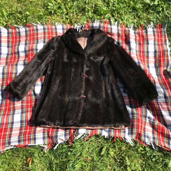 Vintage Jackets & Blazers - 1960s faux fur jacket